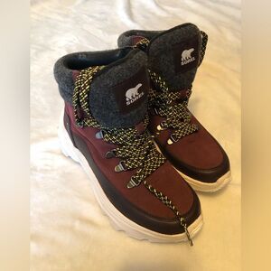 New SOREL Kinetic Breakthru Conquest Waterproof Boot (Women), size 7